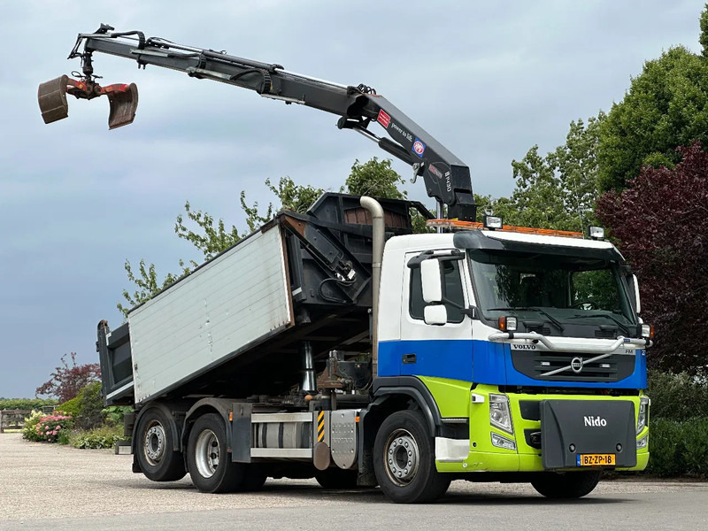 Volvo FM 330 186dkm! !!6X2!!Kraan/KIPPER!!RADIO REMOTE! EX-GEMEENTE/KOMMUNAL! - Camión volquete, Camión grúa: foto 3 Volvo FM 330 186dkm! !!6X2!!Kraan/KIPPER!!RADIO REMOTE! EX-GEMEENTE/KOMMUNAL! - Camión volquete, Camión grúa: foto 3