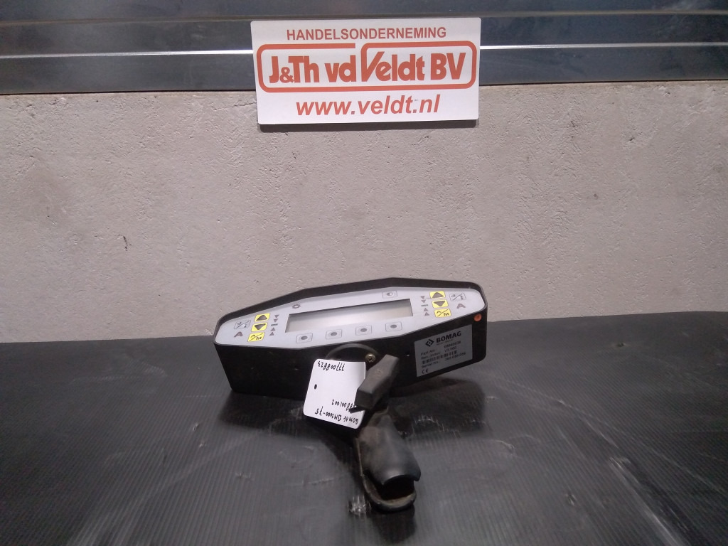 Bomag BM2000-75 - - Salpicadero para Maquinaria de construcción: foto 2 Bomag BM2000-75 - - Salpicadero para Maquinaria de construcción: foto 2