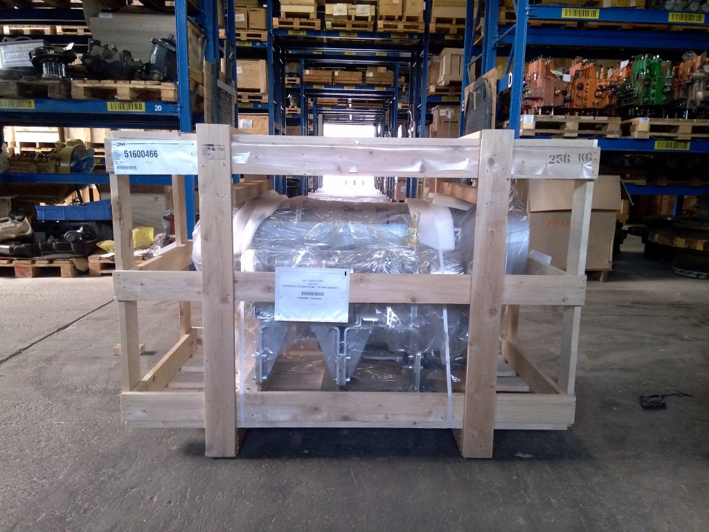 Case 51600466 - Silenciador para Maquinaria de construcción: foto 2 Case 51600466 - Silenciador para Maquinaria de construcción: foto 2