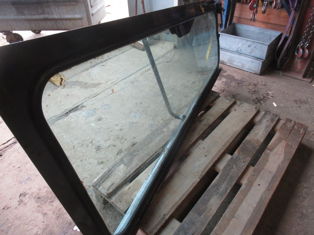 Case 75313426 - Puerta y piezas para Maquinaria de construcción: foto 5 Case 75313426 - Puerta y piezas para Maquinaria de construcción: foto 5