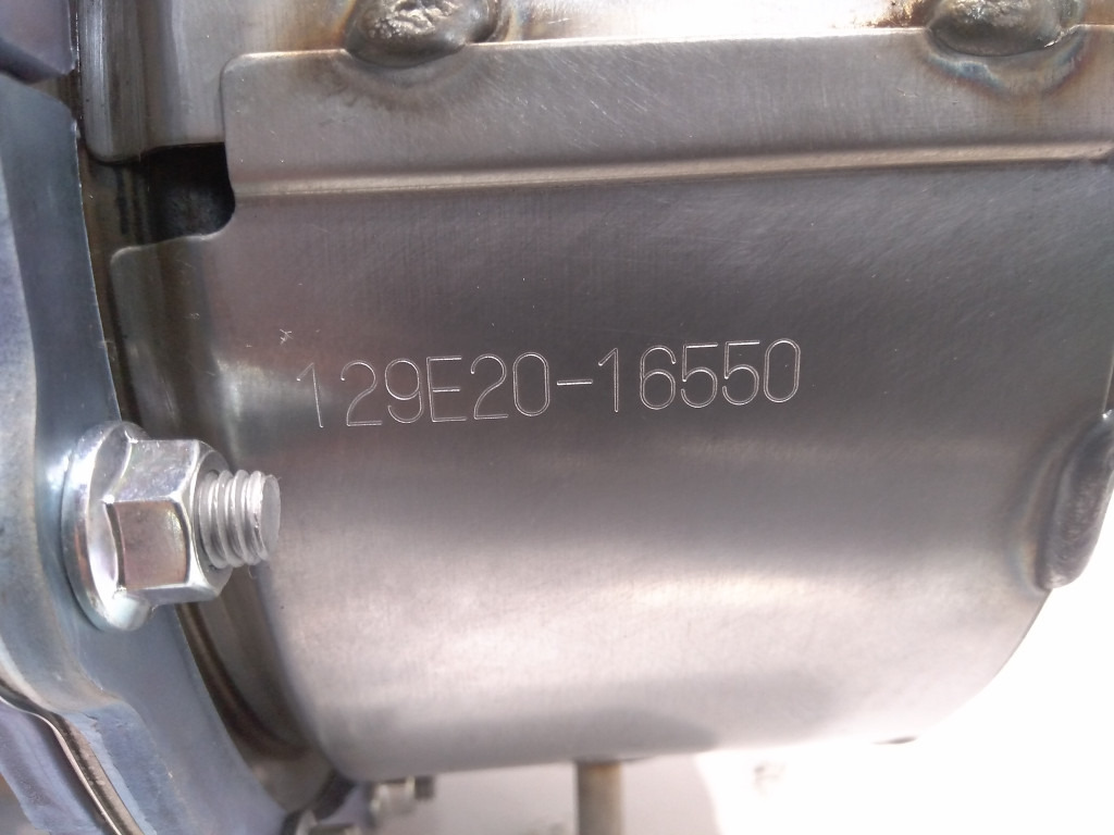 Case VV129E3016070 - 51548088 - Depósito de AdBlue para Maquinaria agrícola: foto 5 Case VV129E3016070 - 51548088 - Depósito de AdBlue para Maquinaria agrícola: foto 5