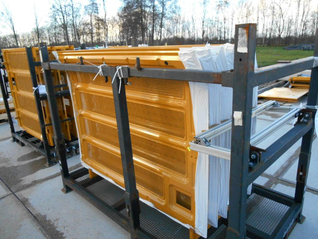 Caterpillar 4231246 - - Puerta y piezas para Maquinaria de construcción: foto 5 Caterpillar 4231246 - - Puerta y piezas para Maquinaria de construcción: foto 5