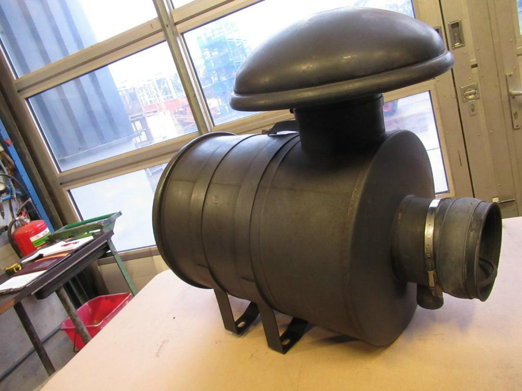 Caterpillar C13 - - Filtro de aire para Maquinaria de construcción: foto 4 Caterpillar C13 - - Filtro de aire para Maquinaria de construcción: foto 4