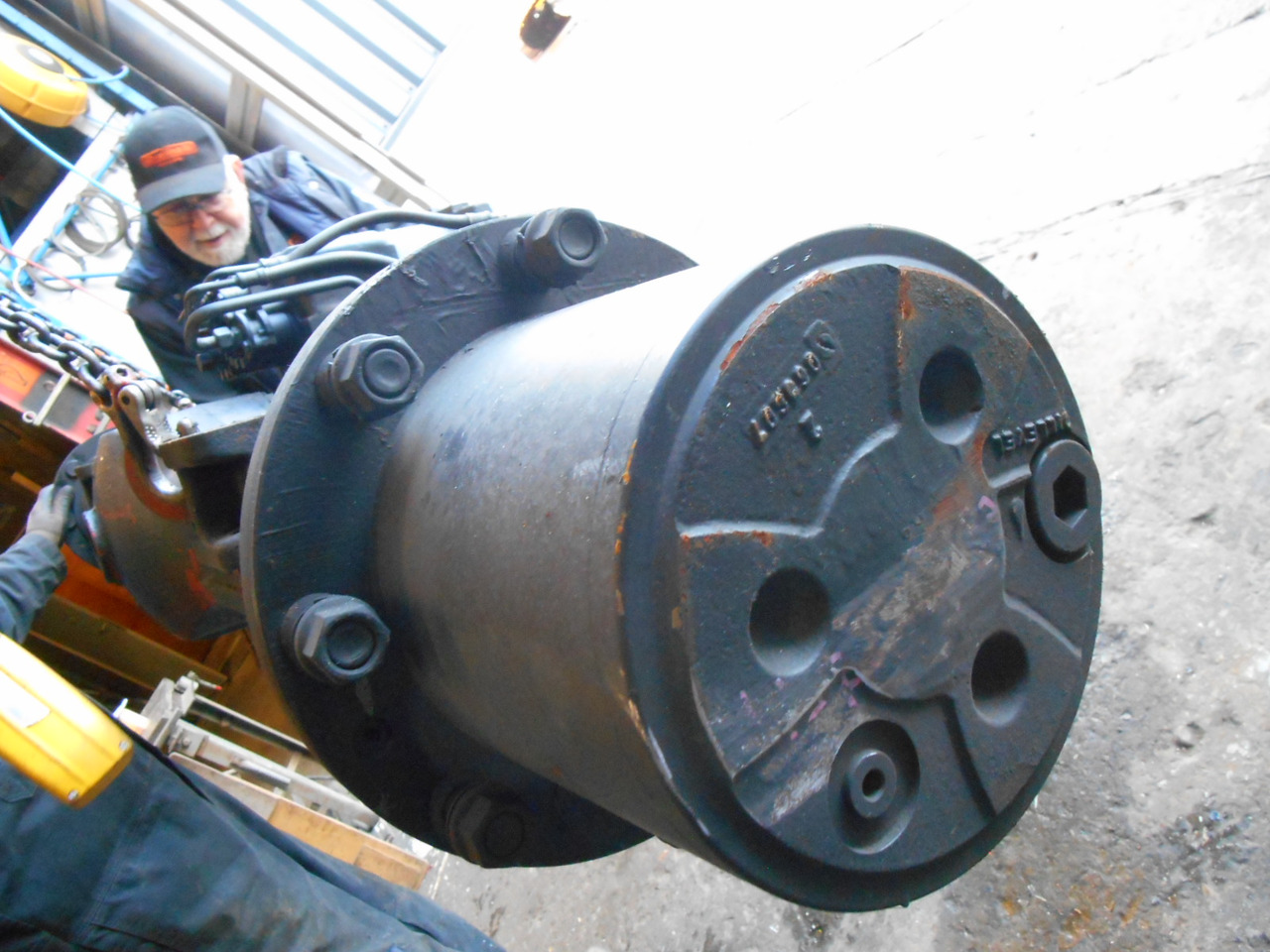 Doosan 22109010B - Eje posterior para Maquinaria de construcción: foto 4 Doosan 22109010B - Eje posterior para Maquinaria de construcción: foto 4