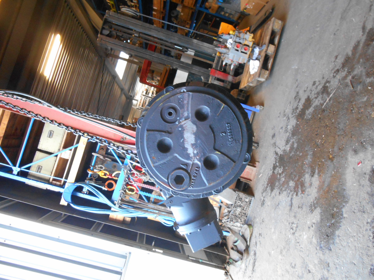 Doosan 22109010B - Eje posterior para Maquinaria de construcción: foto 1 Doosan 22109010B - Eje posterior para Maquinaria de construcción: foto 1