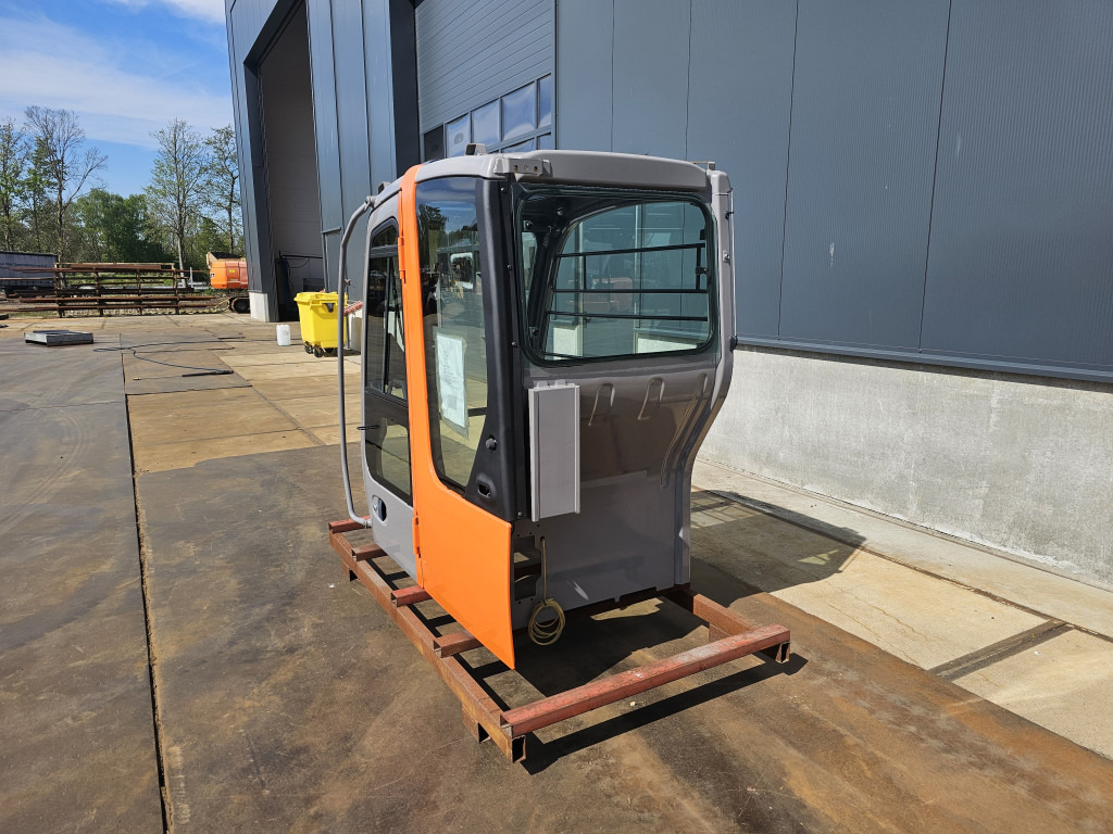 Hitachi ZX-1 Short Swing - 9230646 - Cabina para Maquinaria de construcción: foto 2 Hitachi ZX-1 Short Swing - 9230646 - Cabina para Maquinaria de construcción: foto 2