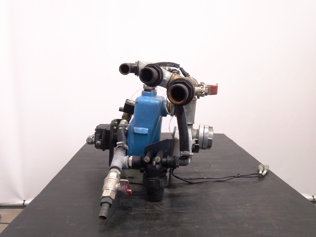 Hypro 9303C-HM1C-SP - - Bomba de refrigerante para Maquinaria de construcción: foto 2 Hypro 9303C-HM1C-SP - - Bomba de refrigerante para Maquinaria de construcción: foto 2