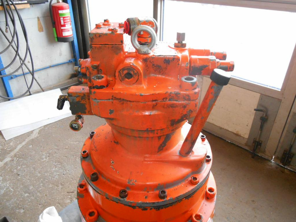 Kawasaki M2X210CHB-10A - - Reductor de giro para Maquinaria de construcción: foto 4 Kawasaki M2X210CHB-10A - - Reductor de giro para Maquinaria de construcción: foto 4