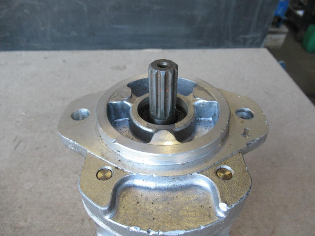 Kayaba KRP-17-8CJ2L3AR - - Bomba de dirección para Maquinaria de construcción: foto 4 Kayaba KRP-17-8CJ2L3AR - - Bomba de dirección para Maquinaria de construcción: foto 4