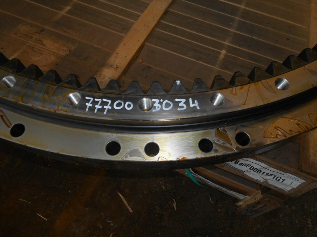 Kobelco YB40F00011F1 - Corona de giro para Maquinaria de construcción: foto 2 Kobelco YB40F00011F1 - Corona de giro para Maquinaria de construcción: foto 2