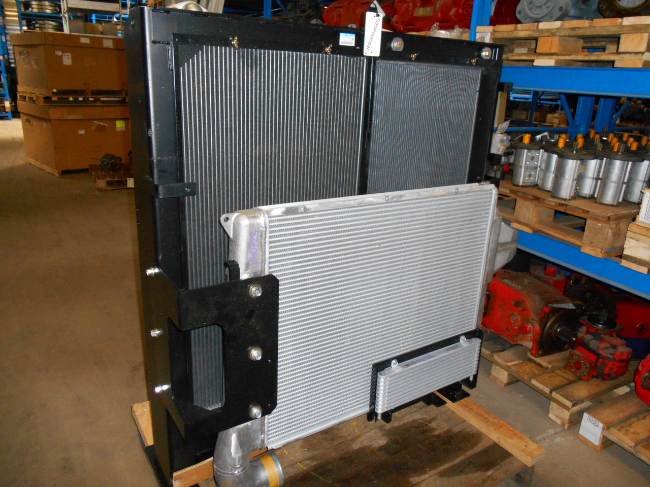 New Holland LS05P00044F1 - Enfriador de aceite para Maquinaria de construcción: foto 5 New Holland LS05P00044F1 - Enfriador de aceite para Maquinaria de construcción: foto 5