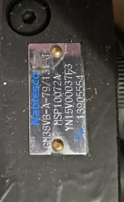 New Holland YN15V00037F2 - YN15V00037F1 - Mando final para Maquinaria de construcción: foto 1 New Holland YN15V00037F2 - YN15V00037F1 - Mando final para Maquinaria de construcción: foto 1