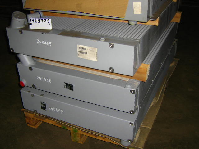 O&K 1469739 - 5112892000 - Radiador para Maquinaria de construcción: foto 2 O&K 1469739 - 5112892000 - Radiador para Maquinaria de construcción: foto 2