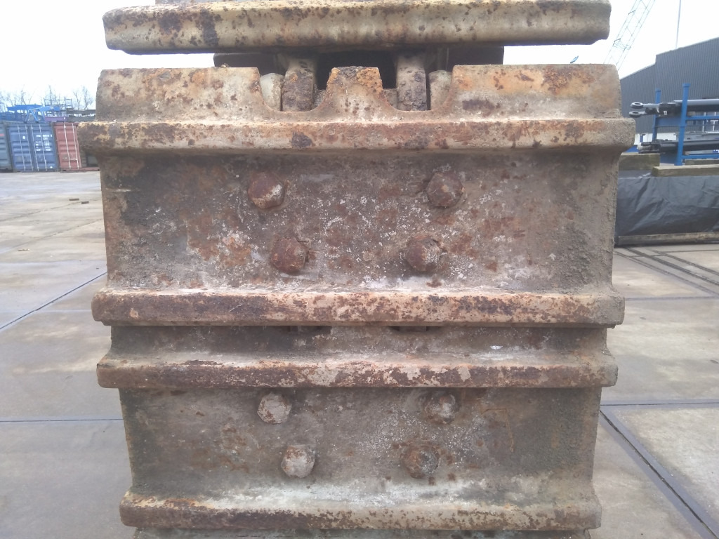 O&K 3657072 - 2769138 - Oruga para Maquinaria de construcción: foto 2 O&K 3657072 - 2769138 - Oruga para Maquinaria de construcción: foto 2