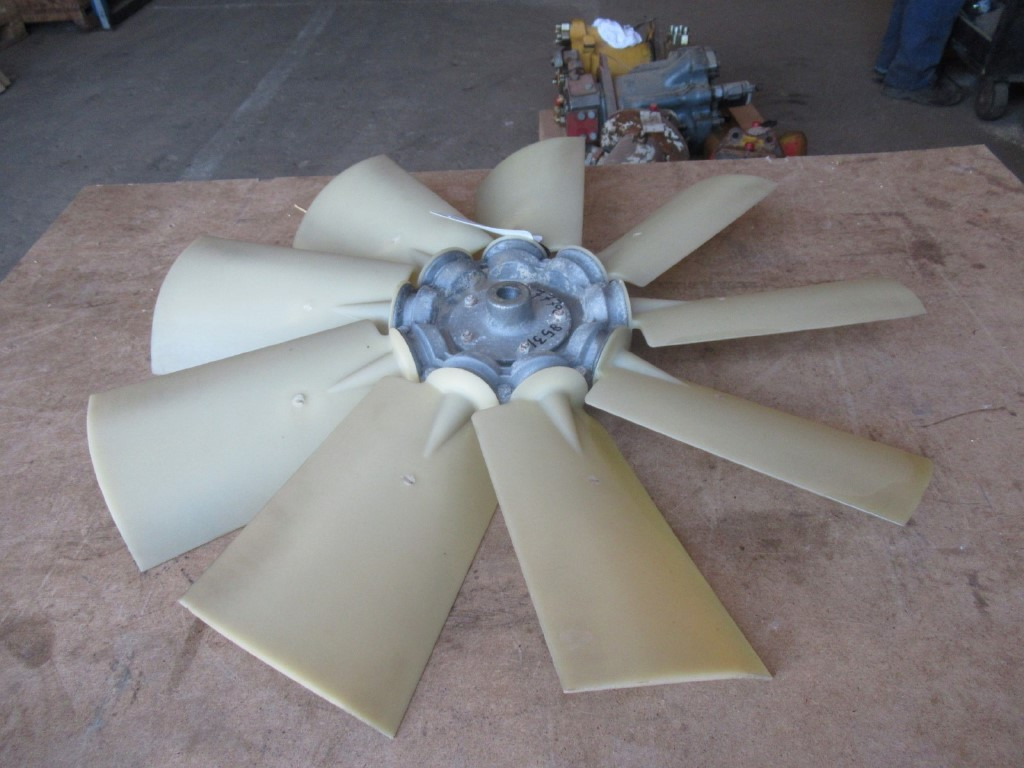 O&K L25.5 - - Ventilador para Maquinaria de construcción: foto 2 O&K L25.5 - - Ventilador para Maquinaria de construcción: foto 2