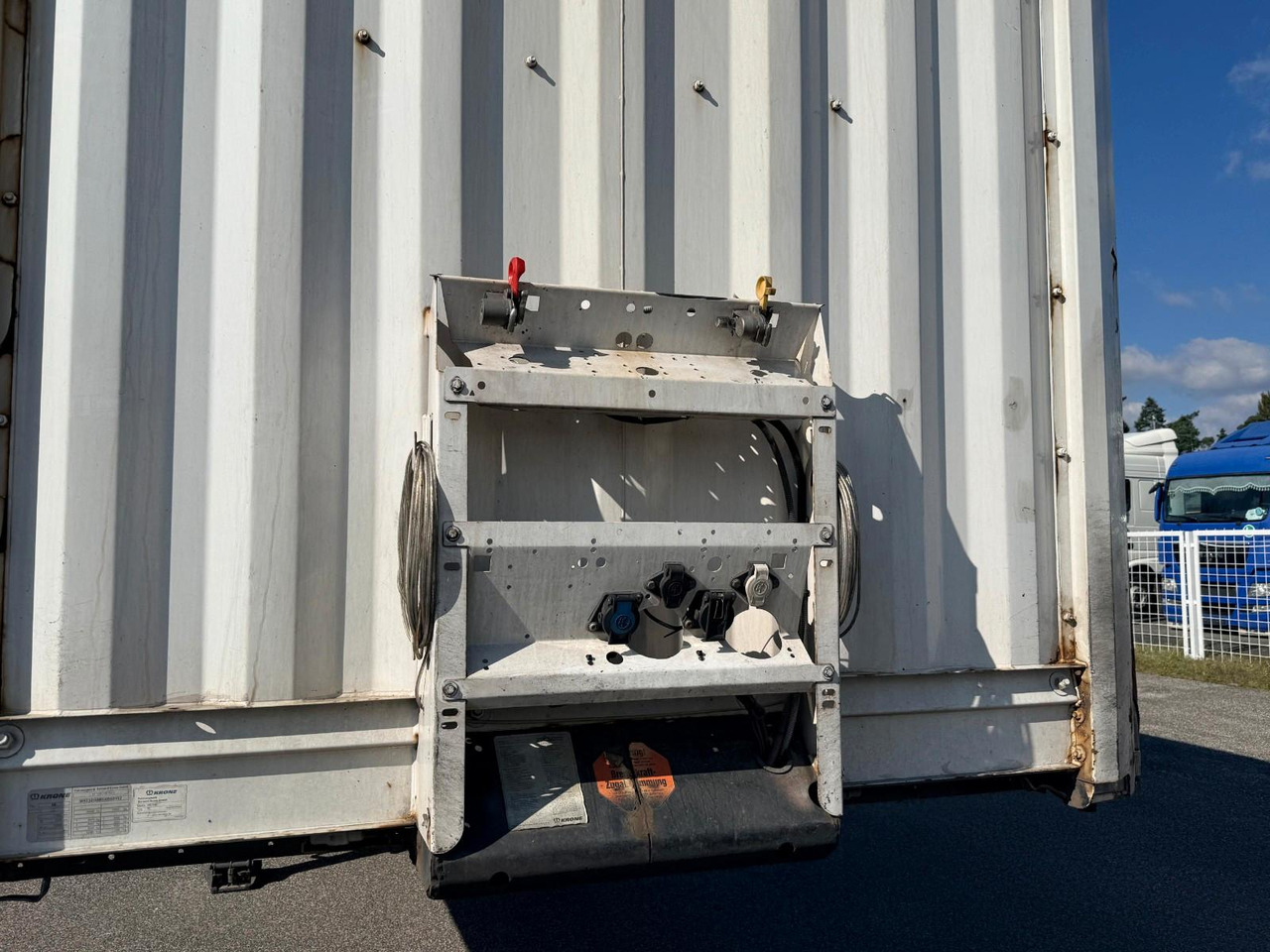 Krone SD - Semirremolque lona: foto 2 Krone SD - Semirremolque lona: foto 2