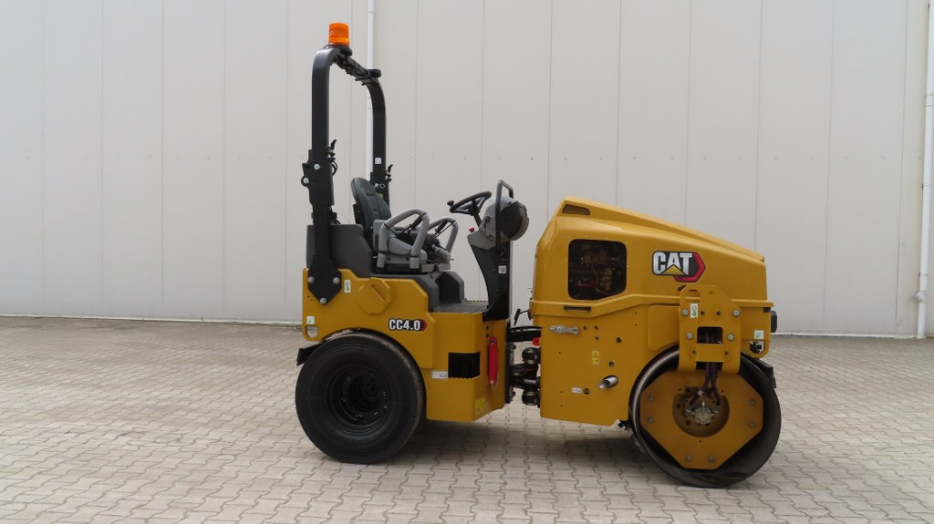 Caterpillar CC4.0 - Compactador mixto: foto 1 Caterpillar CC4.0 - Compactador mixto: foto 1