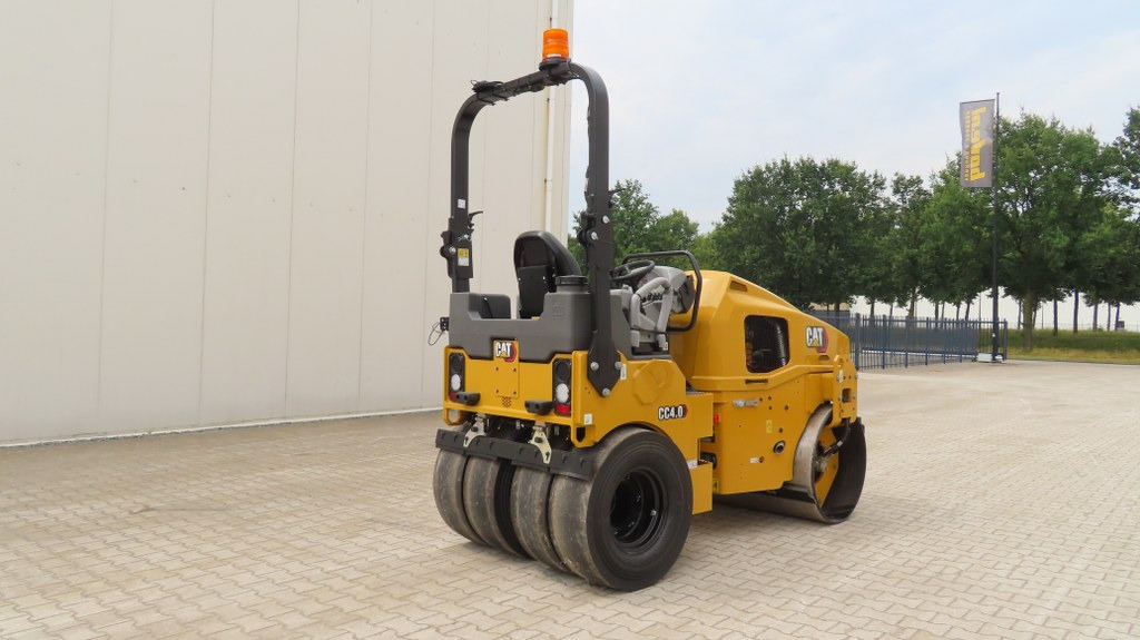 Caterpillar CC4.0 - Compactador mixto: foto 2 Caterpillar CC4.0 - Compactador mixto: foto 2