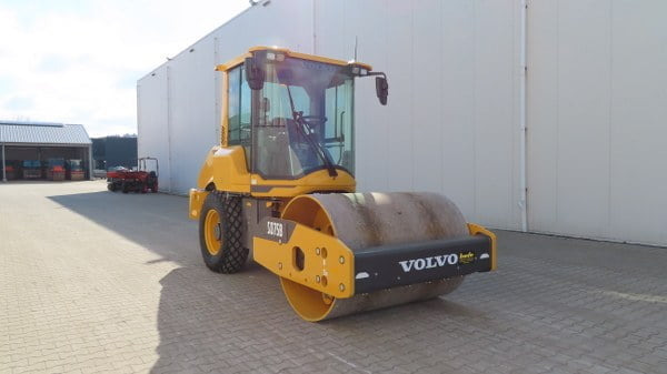 Compactador Volvo SD 75 B: foto 8