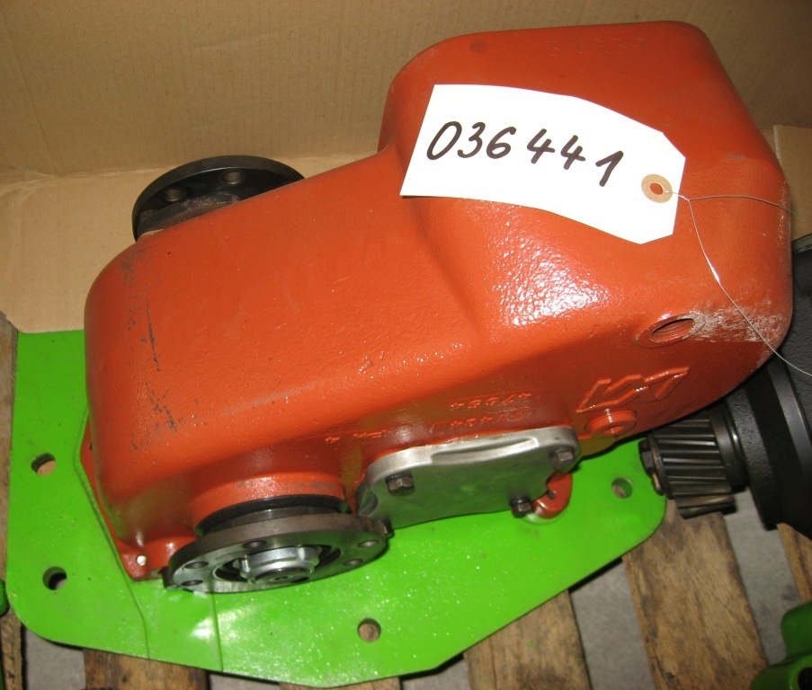 MERLO Gearbox Getriebe 036441 - Caja de cambios para Manipulador telescópico: foto 1 MERLO Gearbox Getriebe 036441 - Caja de cambios para Manipulador telescópico: foto 1