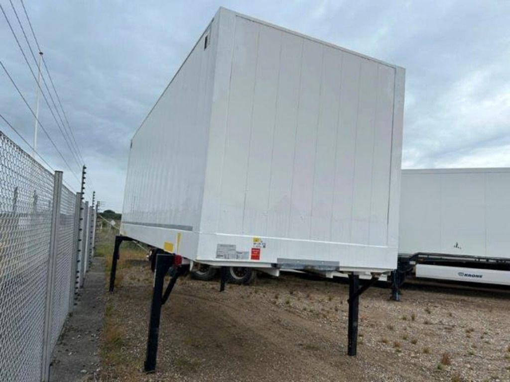 Krone Heck Alu.- Rolltor Krone Heck Alu.- Rolltor - Caja cerrada: foto 2 Krone Heck Alu.- Rolltor Krone Heck Alu.- Rolltor - Caja cerrada: foto 2