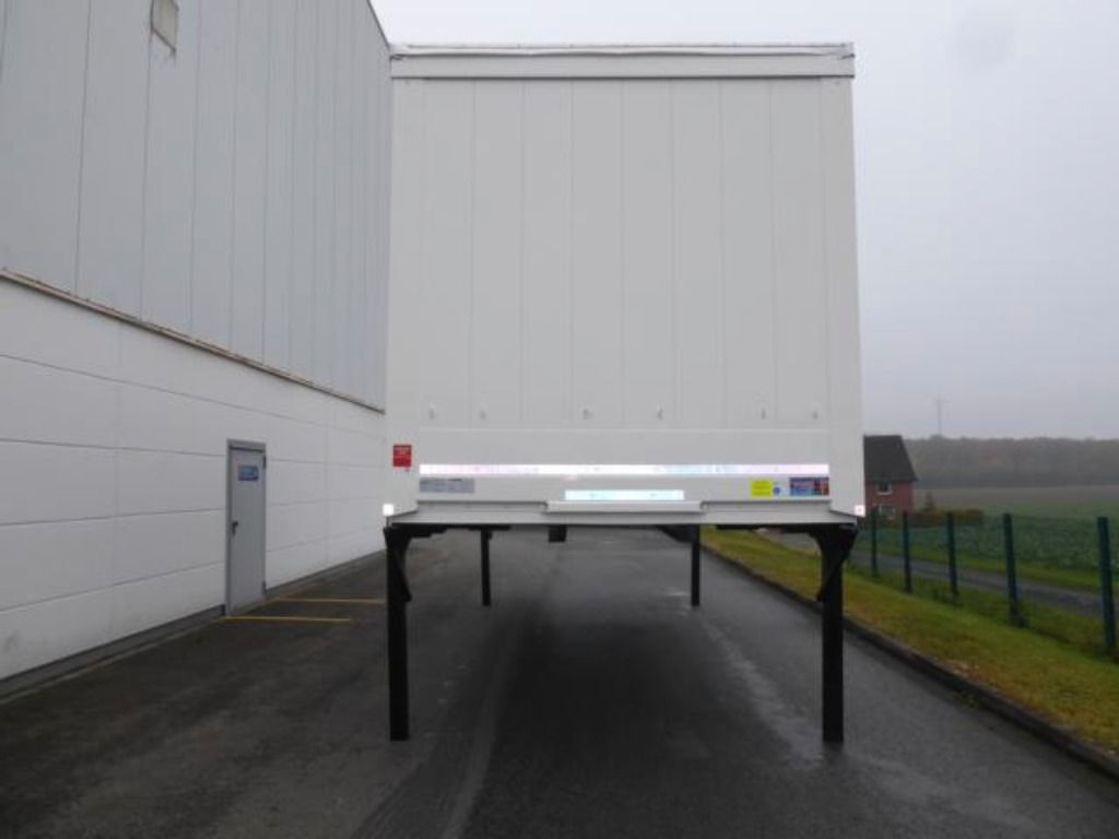 Krone Heck mit Portaltüren - Toldo carrocería: foto 3 Krone Heck mit Portaltüren - Toldo carrocería: foto 3