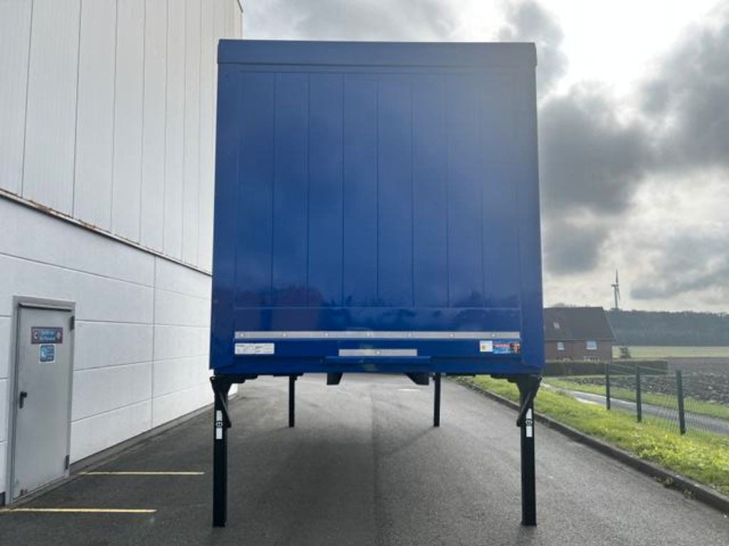 Krone Heck mit Portaltüren  - Toldo carrocería: foto 3 Krone Heck mit Portaltüren  - Toldo carrocería: foto 3