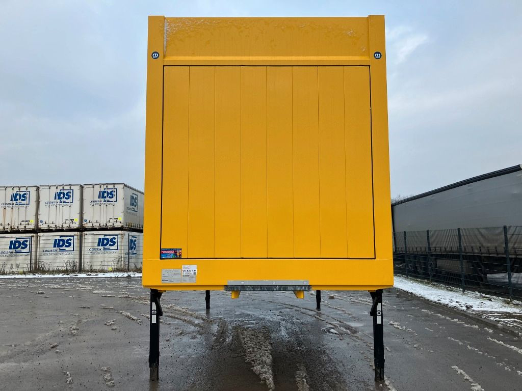 Krone Wechselbrücke Koffer - Caja cerrada: foto 3 Krone Wechselbrücke Koffer - Caja cerrada: foto 3