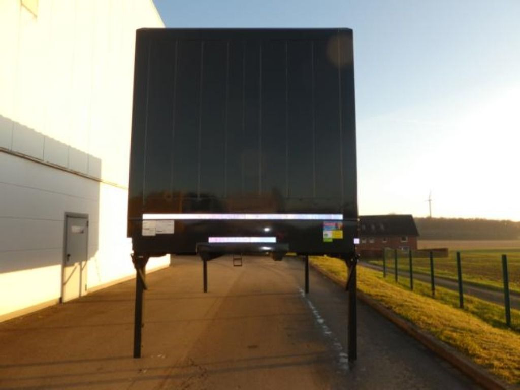 Krone Wechselkoffer Alu.- Rolltor - Caja cerrada: foto 3 Krone Wechselkoffer Alu.- Rolltor - Caja cerrada: foto 3