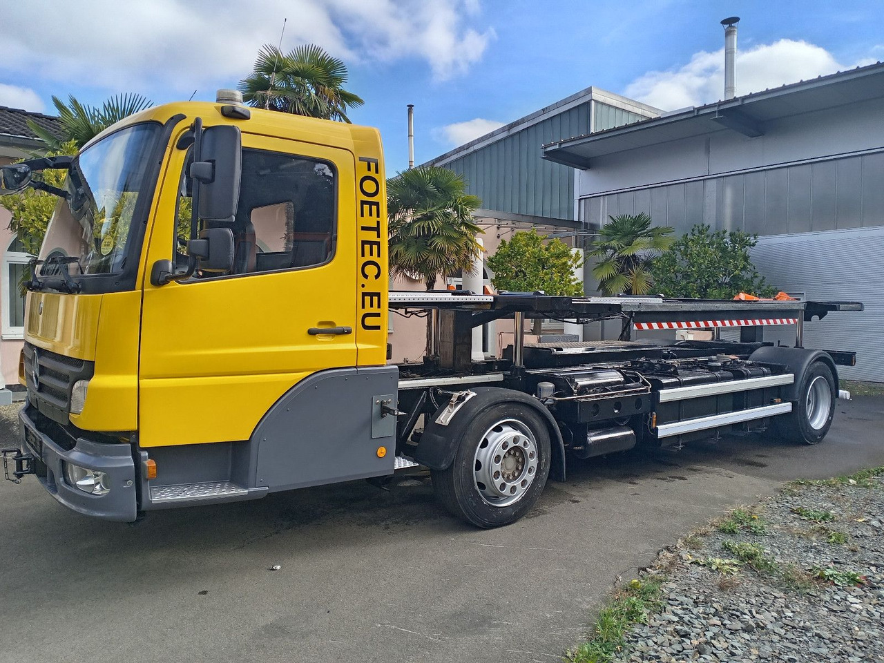 Mercedes-Benz Kamag Wiesel / WBH25 / KB3793 / mit Ganrantie - Camión portacontenedore/ Intercambiable: foto 2 Mercedes-Benz Kamag Wiesel / WBH25 / KB3793 / mit Ganrantie - Camión portacontenedore/ Intercambiable: foto 2