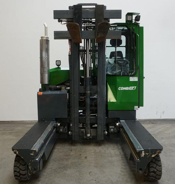 Combilift C3000 - Carretilla de 4 vías: foto 5 Combilift C3000 - Carretilla de 4 vías: foto 5