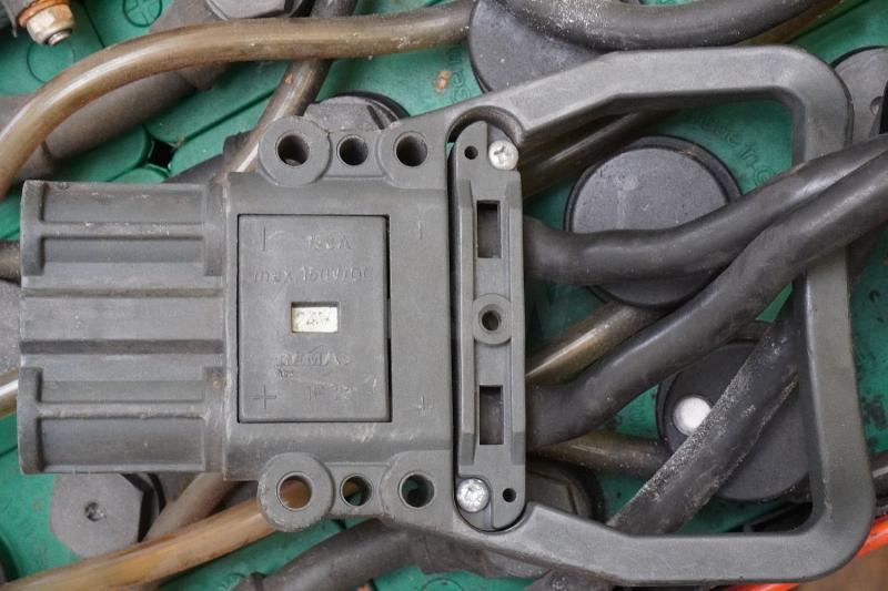 GRUMA 24 Volt 2 PzS 250 Ah - Acumulador: foto 4 GRUMA 24 Volt 2 PzS 250 Ah - Acumulador: foto 4