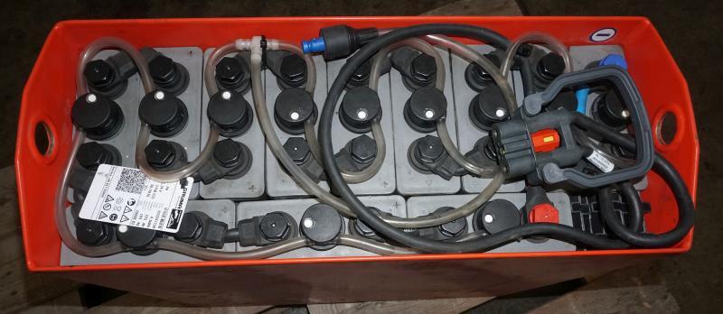 GRUMA 24 Volt 3 PzB 225 Ah - Acumulador: foto 3 GRUMA 24 Volt 3 PzB 225 Ah - Acumulador: foto 3