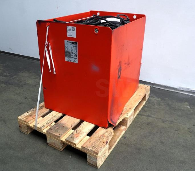 GRUMA 48 Volt 5 PzS 700 Ah - Acumulador: foto 1 GRUMA 48 Volt 5 PzS 700 Ah - Acumulador: foto 1