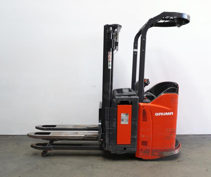 Linde D 12 SP 133 - Apilador: foto 3 Linde D 12 SP 133 - Apilador: foto 3