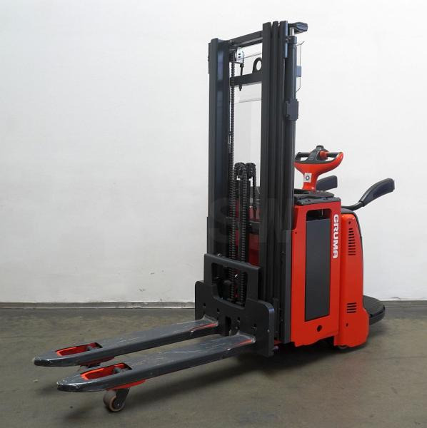Linde D 14 AP 133 - Apilador: foto 2 Linde D 14 AP 133 - Apilador: foto 2