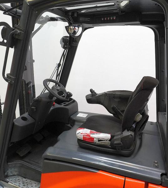Linde E 16 H EVO 386-02 - Carretilla elevadora eléctrica: foto 3 Linde E 16 H EVO 386-02 - Carretilla elevadora eléctrica: foto 3
