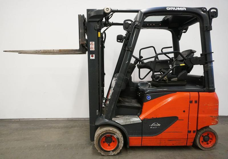 Linde E 20 PH EVO 386-02 - Carretilla elevadora eléctrica: foto 4 Linde E 20 PH EVO 386-02 - Carretilla elevadora eléctrica: foto 4