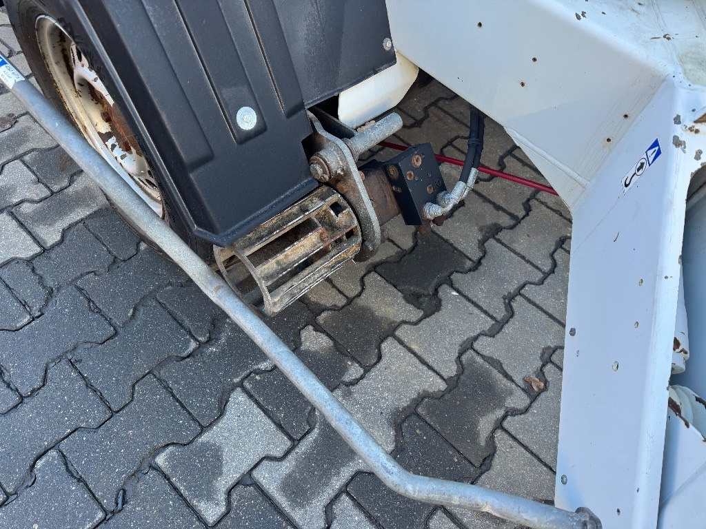 Dino 160 XT - Plataforma elevadora remolcable: foto 3 Dino 160 XT - Plataforma elevadora remolcable: foto 3