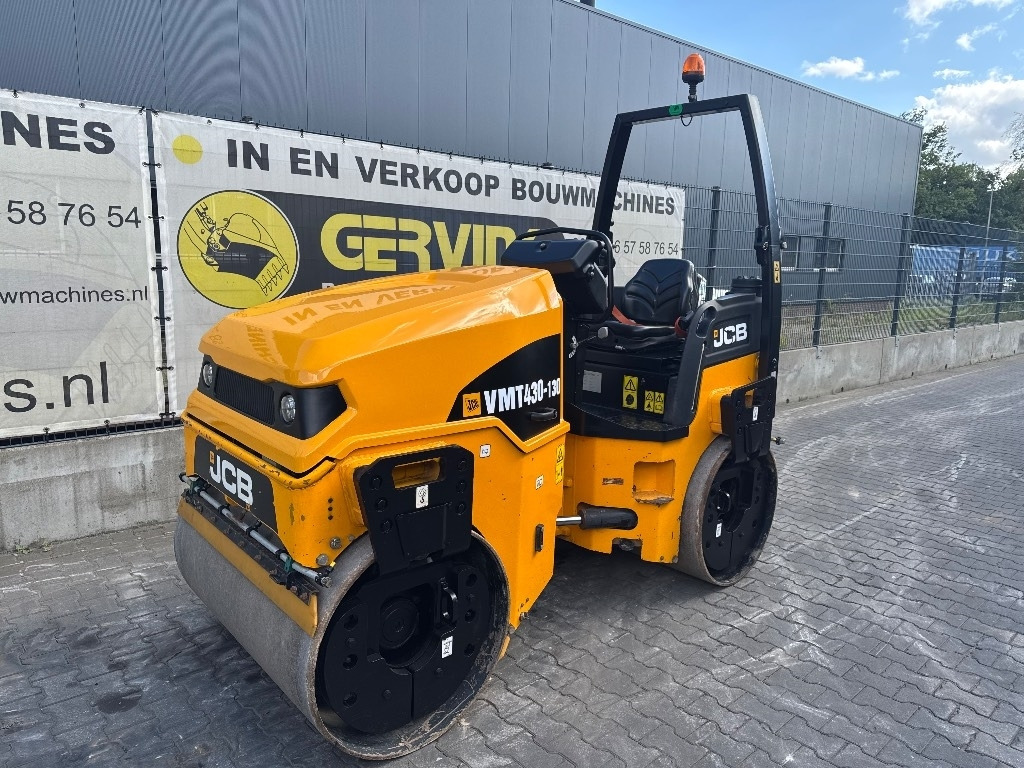 JCB VMT 430-130 - Apisonadora de asfalto: foto 2 JCB VMT 430-130 - Apisonadora de asfalto: foto 2