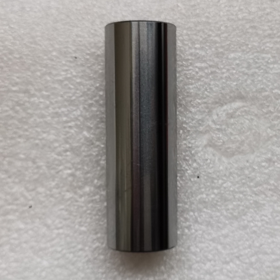 KOOP Genuine Piston Pin for KD192FC Engine - Pistones/ Anillos/ Bujes para Cargadora de ruedas: foto 1 KOOP Genuine Piston Pin for KD192FC Engine - Pistones/ Anillos/ Bujes para Cargadora de ruedas: foto 1