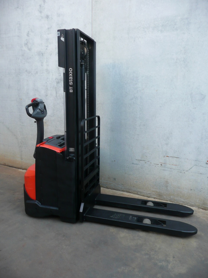 BT SWE 100 - Apilador: foto 4 BT SWE 100 - Apilador: foto 4