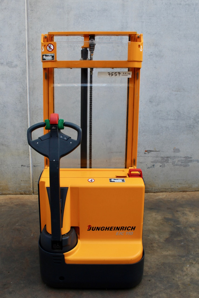 Jungheinrich EJC 110 290 ZT - Apilador: foto 5 Jungheinrich EJC 110 290 ZT - Apilador: foto 5