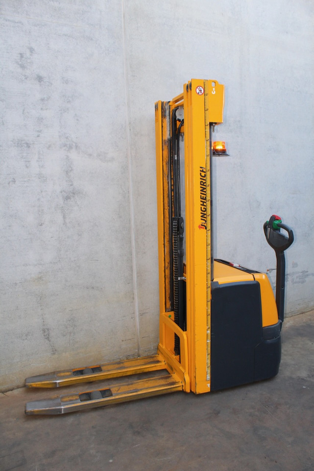 Jungheinrich EJC 214 535 DZ - Apilador: foto 2 Jungheinrich EJC 214 535 DZ - Apilador: foto 2