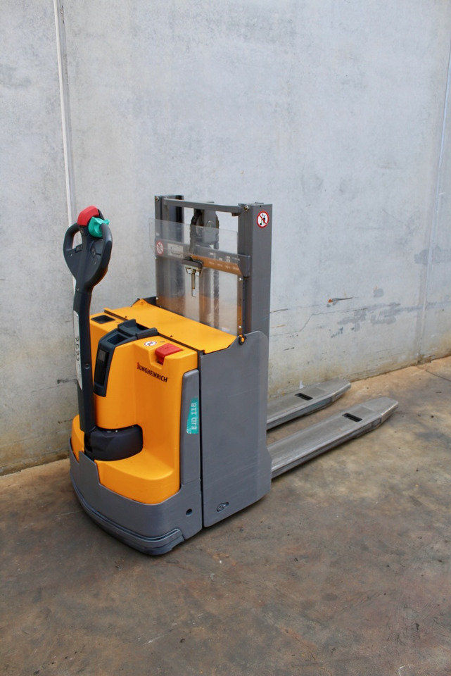 Jungheinrich EJD 118 166 ZT - Apilador: foto 3 Jungheinrich EJD 118 166 ZT - Apilador: foto 3