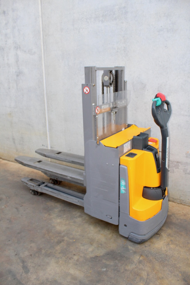 Jungheinrich EJD 118 166 ZT - Apilador: foto 1 Jungheinrich EJD 118 166 ZT - Apilador: foto 1