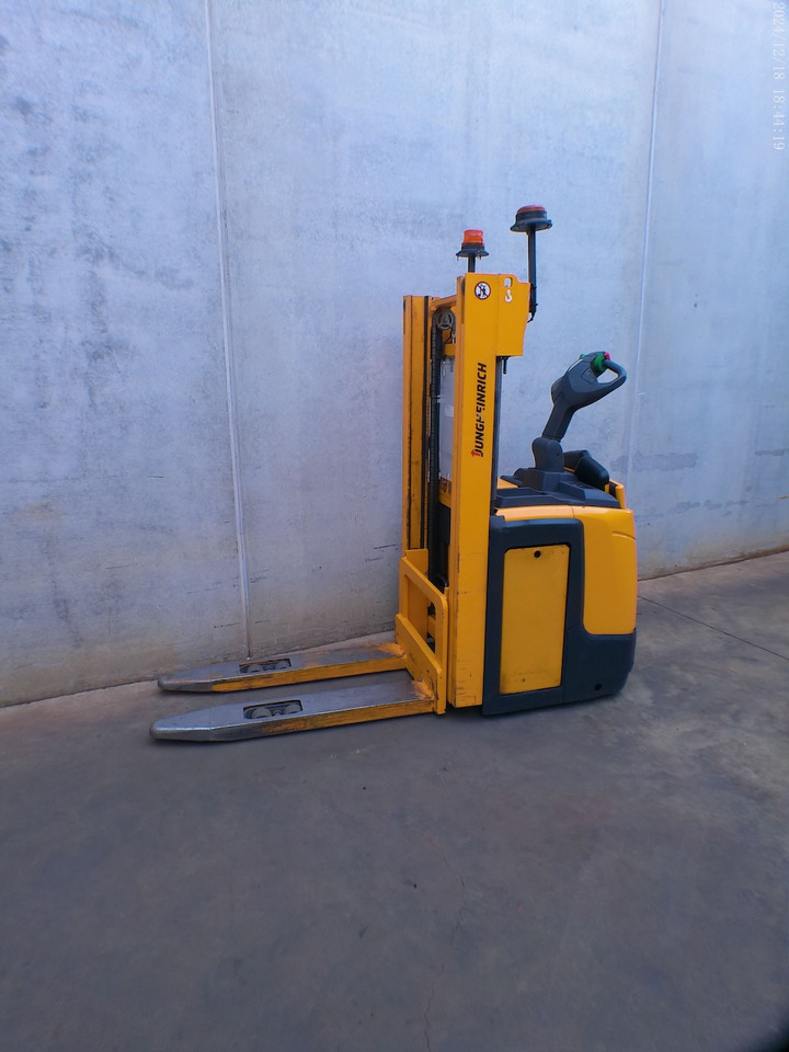 Jungheinrich ERC 216 240 ZT - Apilador: foto 2 Jungheinrich ERC 216 240 ZT - Apilador: foto 2