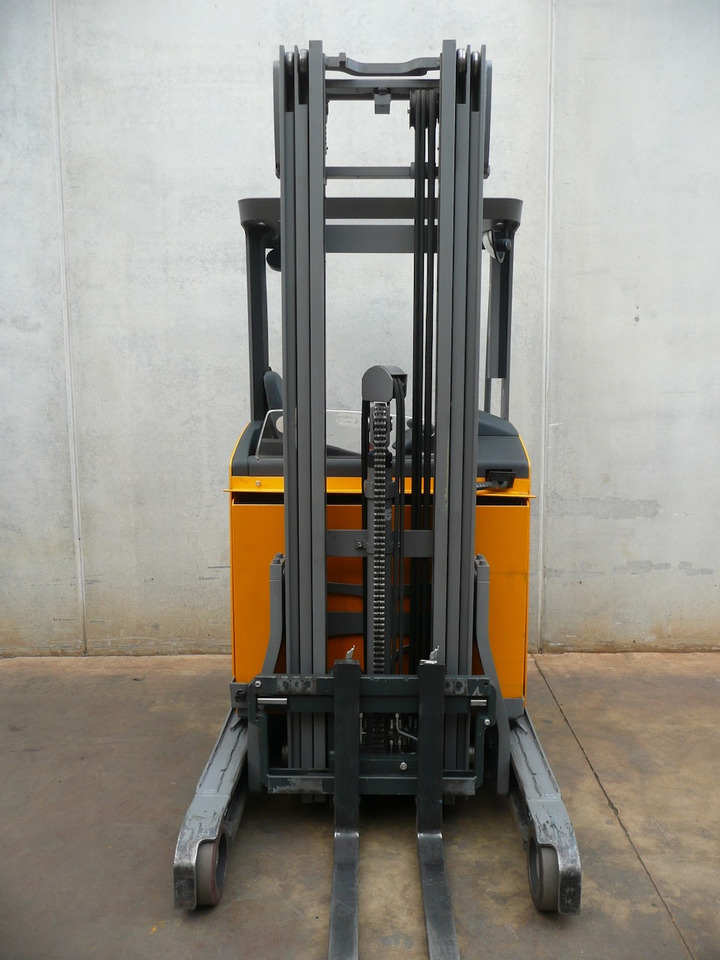 Jungheinrich ETV 112 590 DZ - Retráctil: foto 5 Jungheinrich ETV 112 590 DZ - Retráctil: foto 5