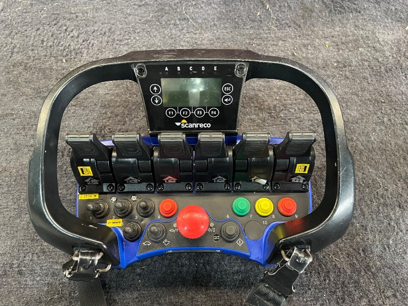 Jekko SPX 424 CDH - Minigrúa: foto 4 Jekko SPX 424 CDH - Minigrúa: foto 4