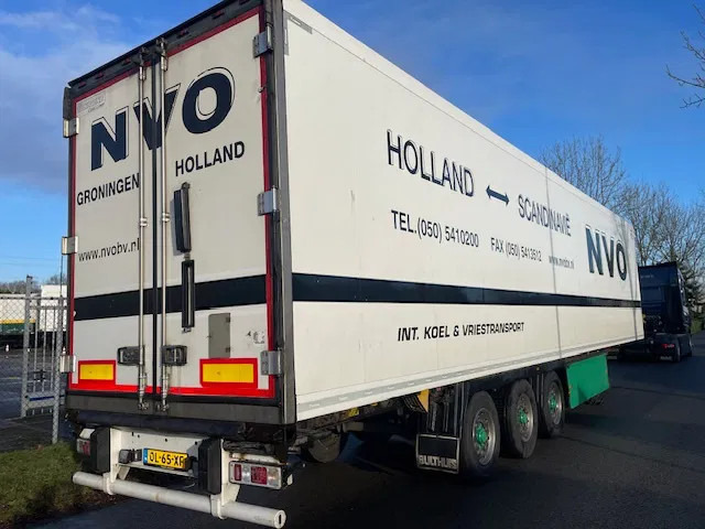 Krone Frigo Double stock carrier vector dubbele verdamper H=270 W=250 cm - Semirremolque isotérmico: foto 4 Krone Frigo Double stock carrier vector dubbele verdamper H=270 W=250 cm - Semirremolque isotérmico: foto 4